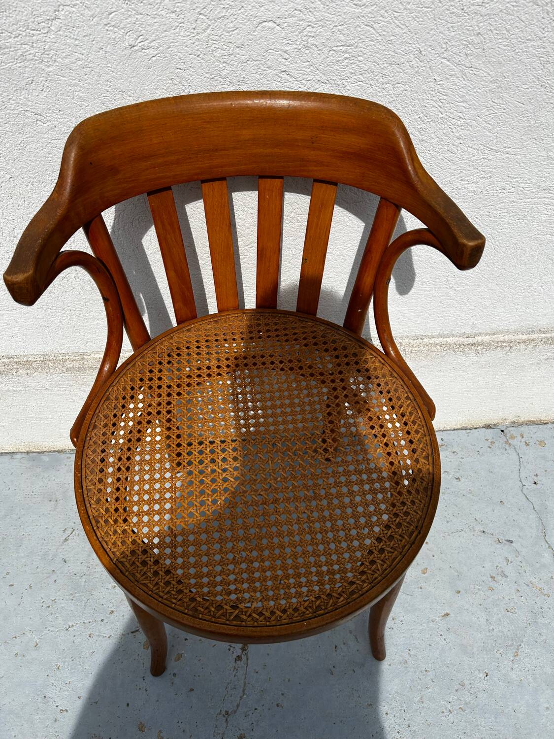Bistro chair in curved wood and caning – Thonet style – 20th century seat