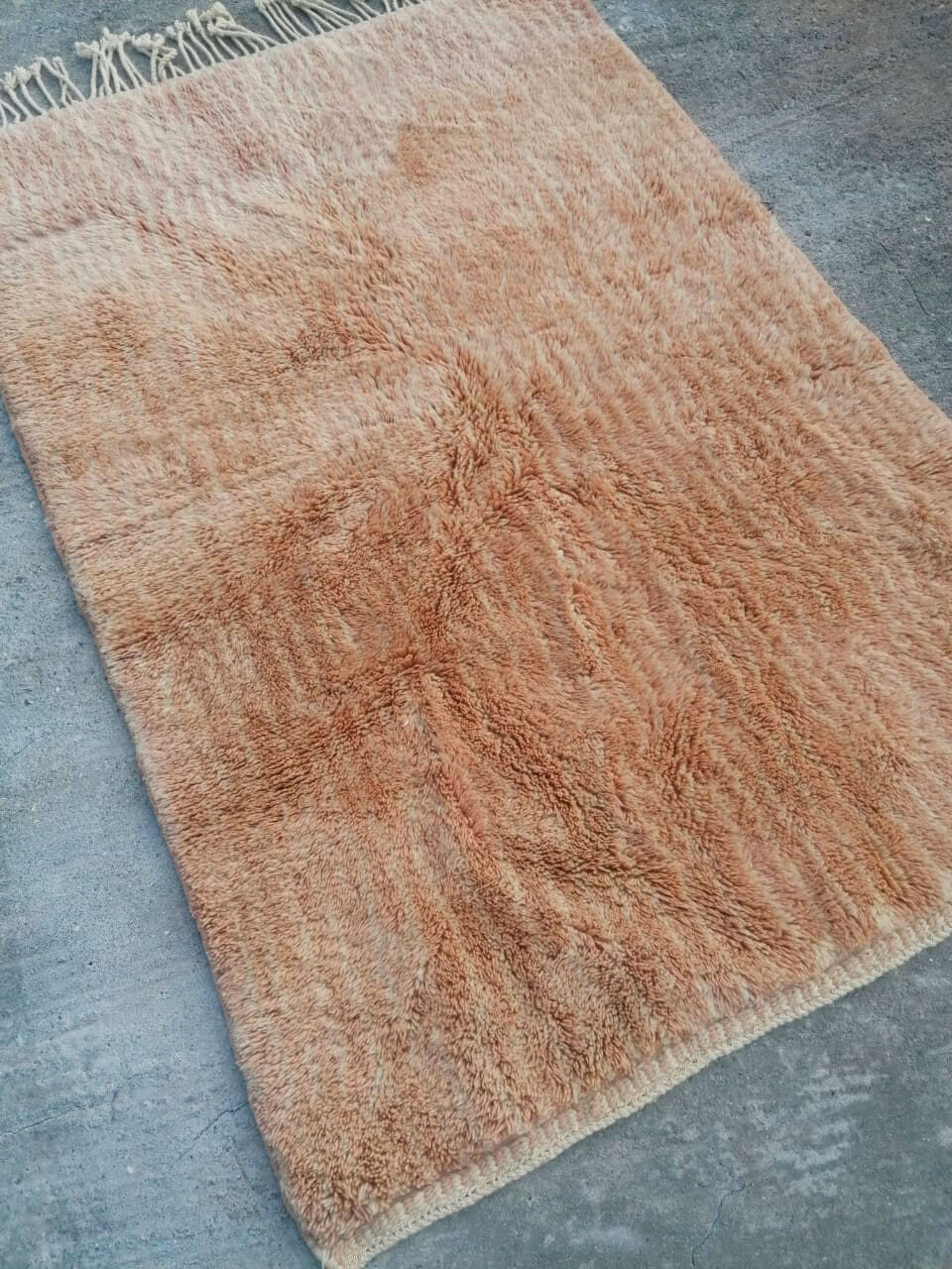 Beige berber carpet in wool 122x182 cm