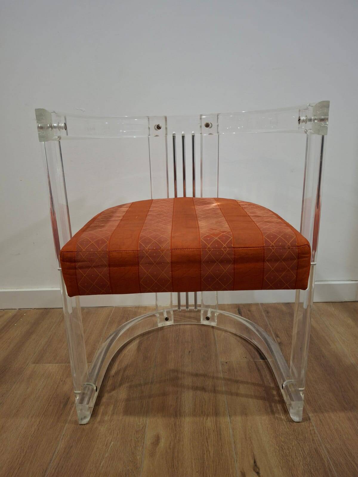 Set of 6 Acrylic and Chrome Chairs, Italy, 1970s