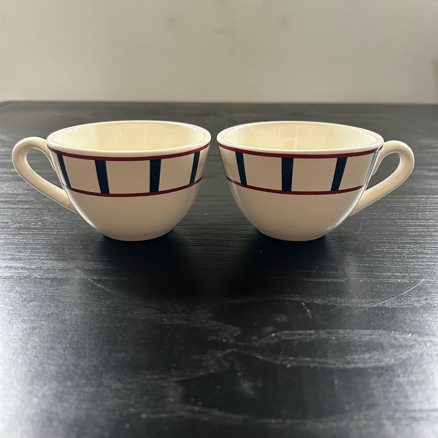 Pair of Basque decor cups