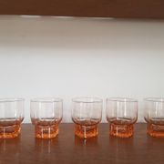 Set of 5 small pink glasses