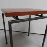 Petite table d'appoint du milieu du siècle
