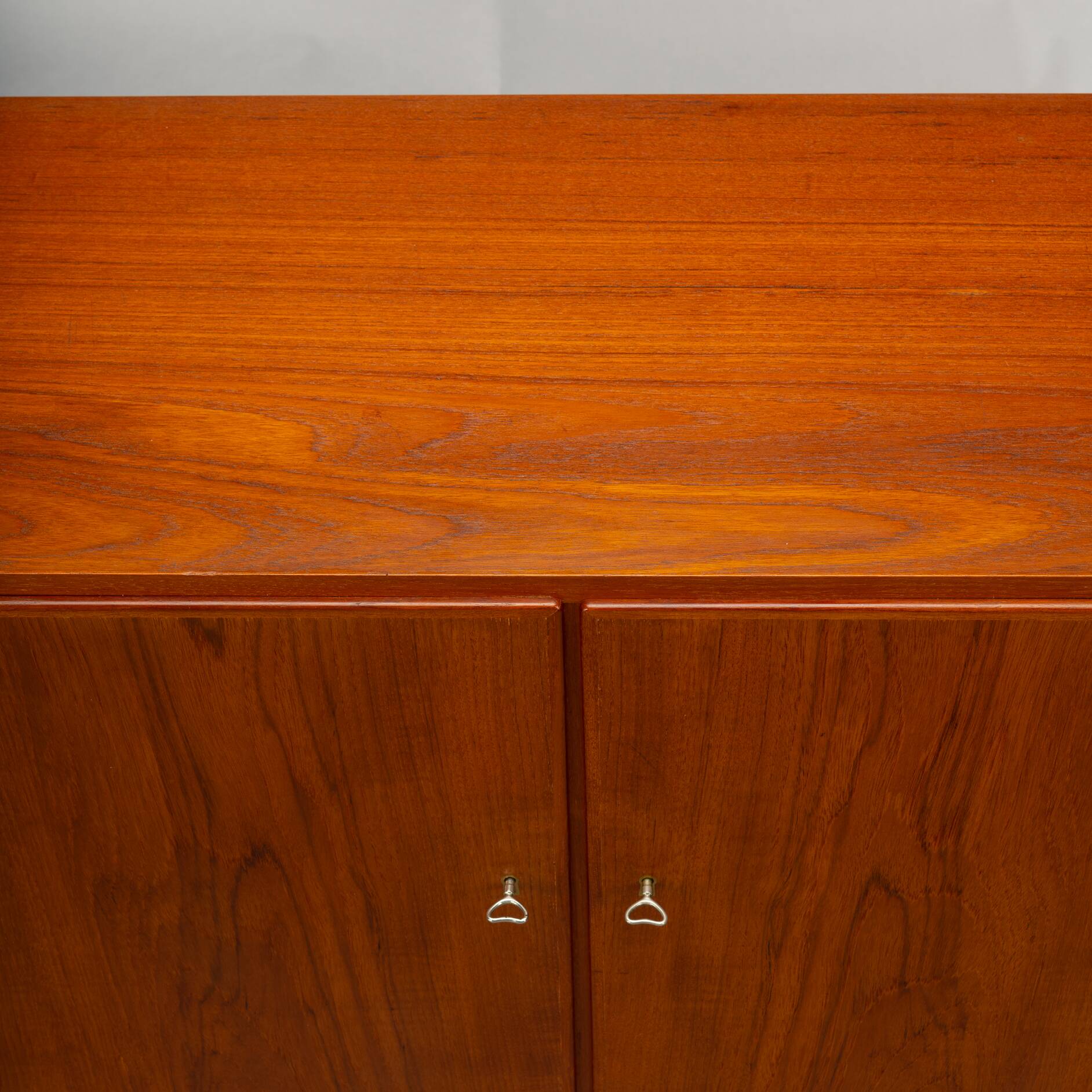 Teak Sideboard No. 42 by Carlo Jensen for Hundevad & Co, 1960s