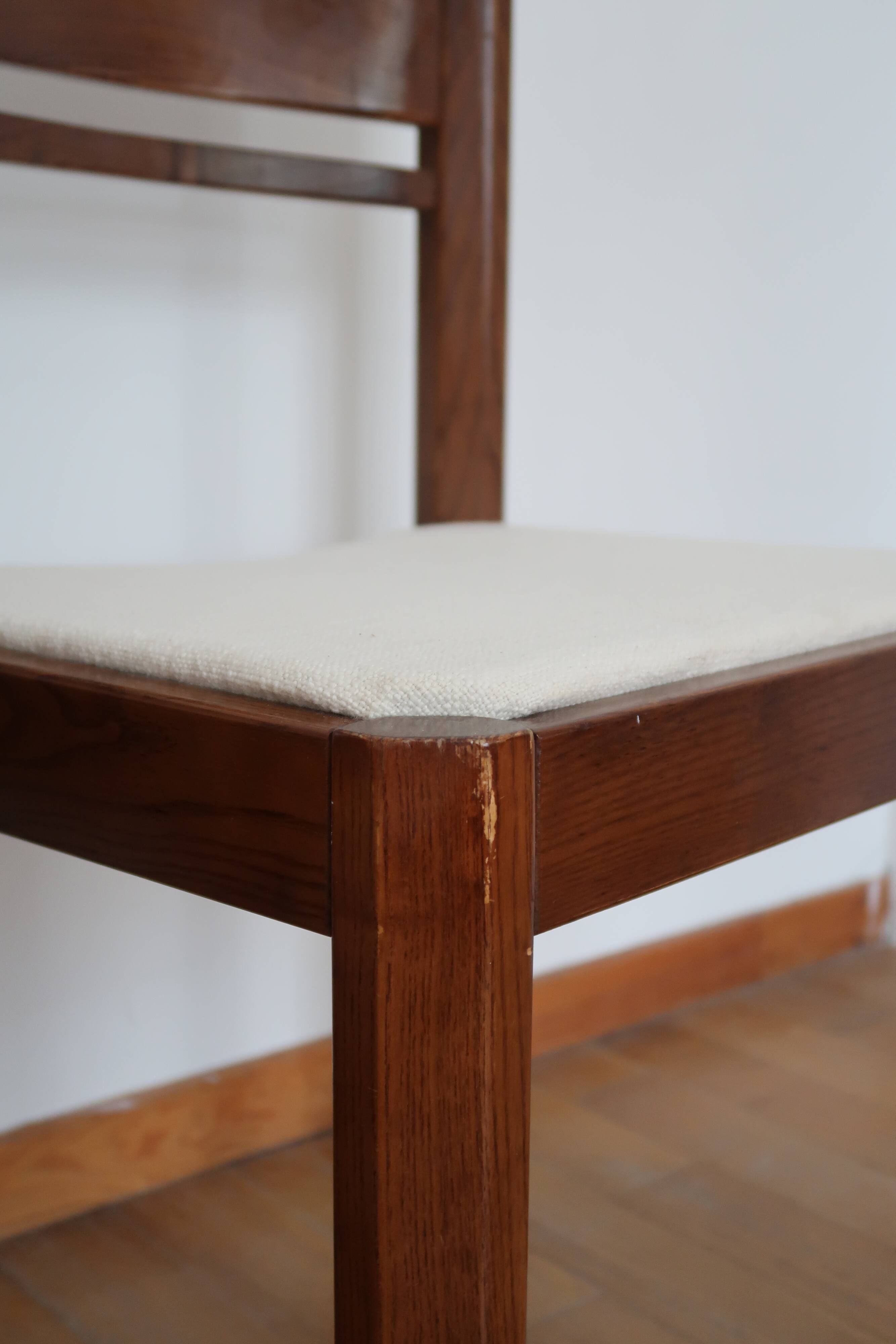 4 modernist cream chairs