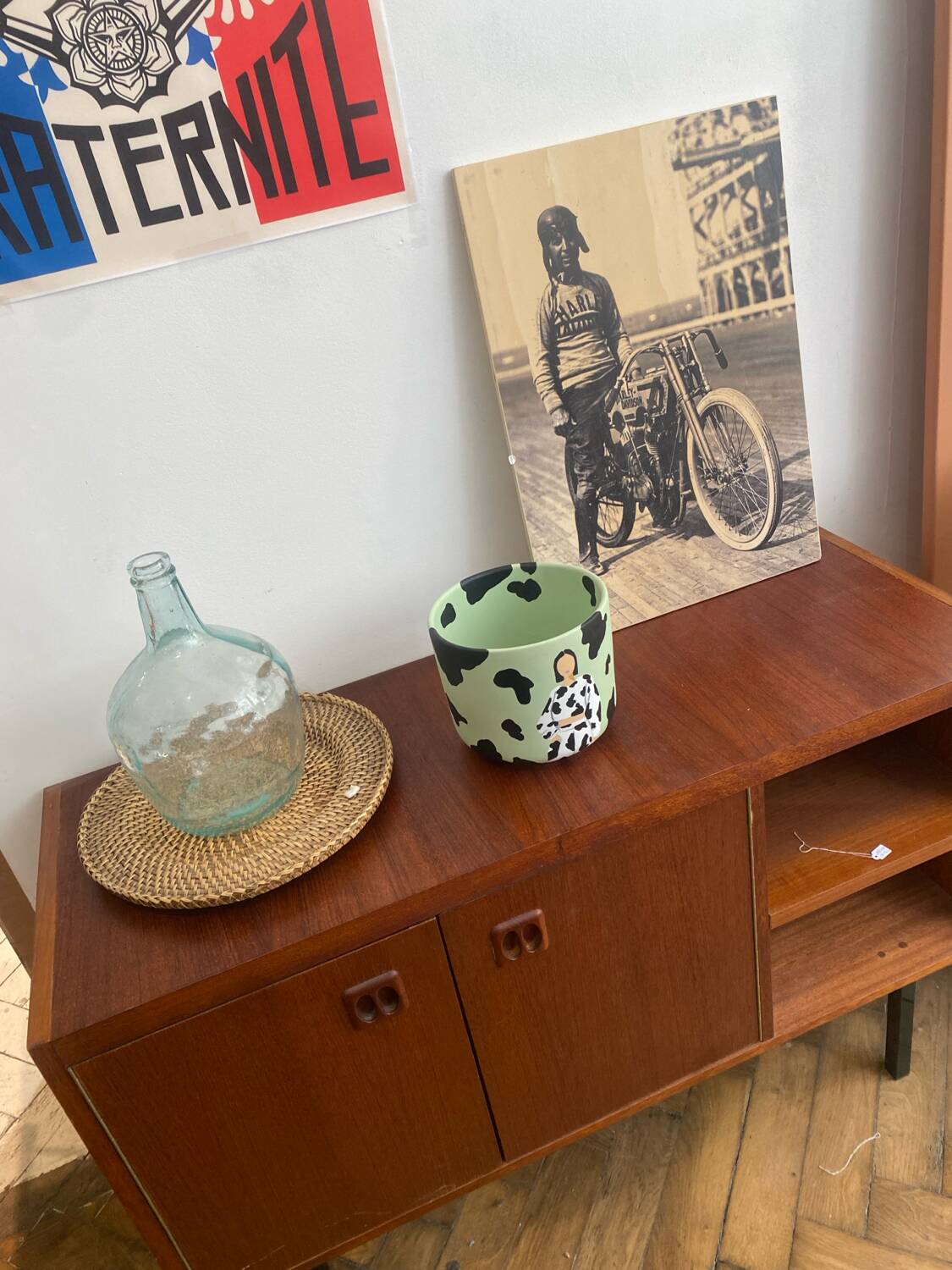 Small vintage sideboard with black metal legs