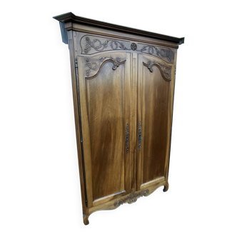 Armoire Louis XV En Noyer Massif, Fin XIXᵉ Siècle