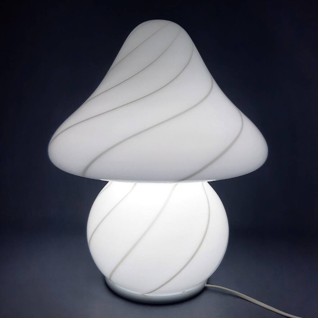 Mushroom lamp in Murano glass, modernist design by Nason Mazzega from the 1970s.
