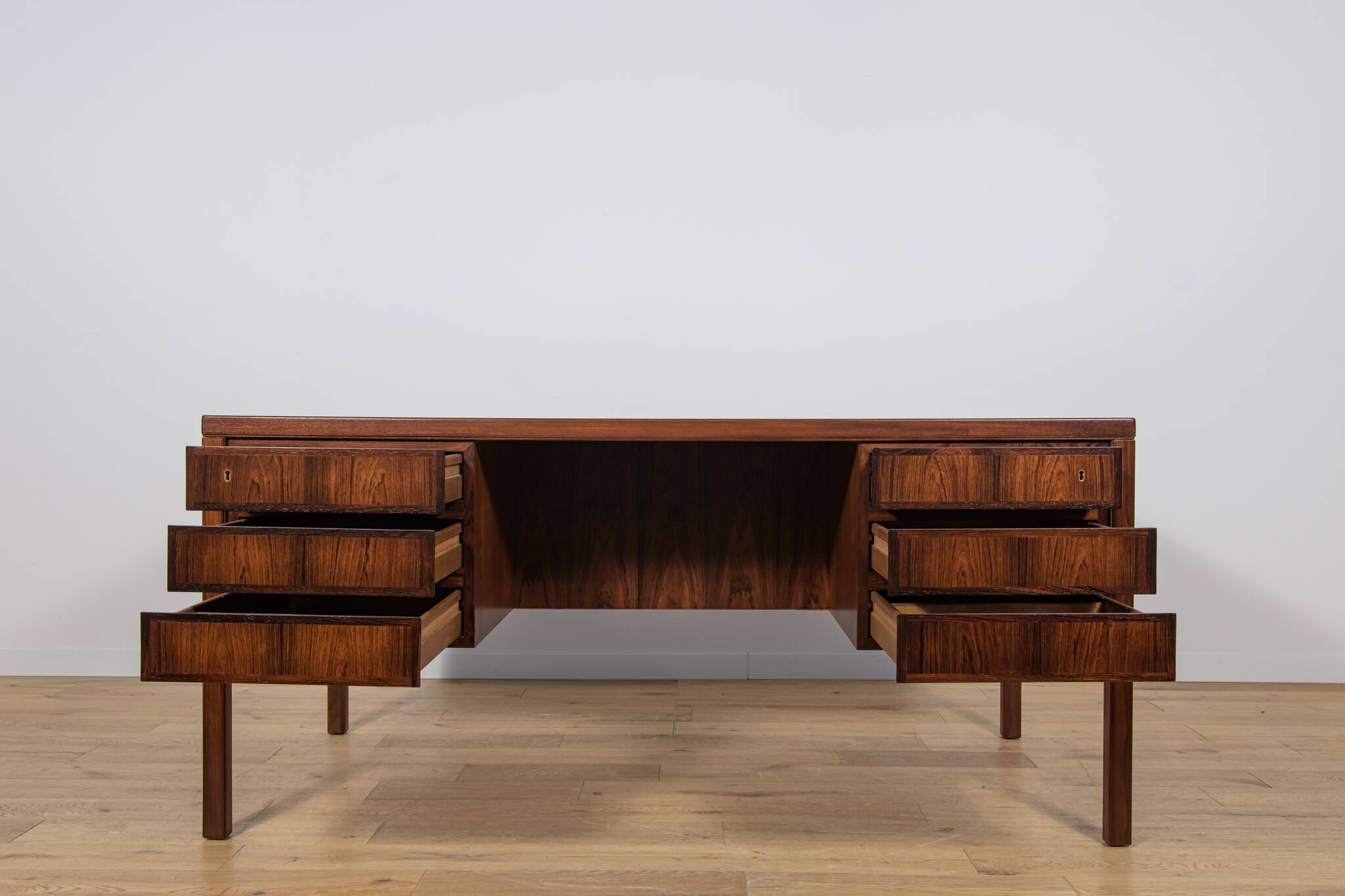 Mid-Century Model 77 Freestanding Desk in Teak from Omann Jun, 1960s
