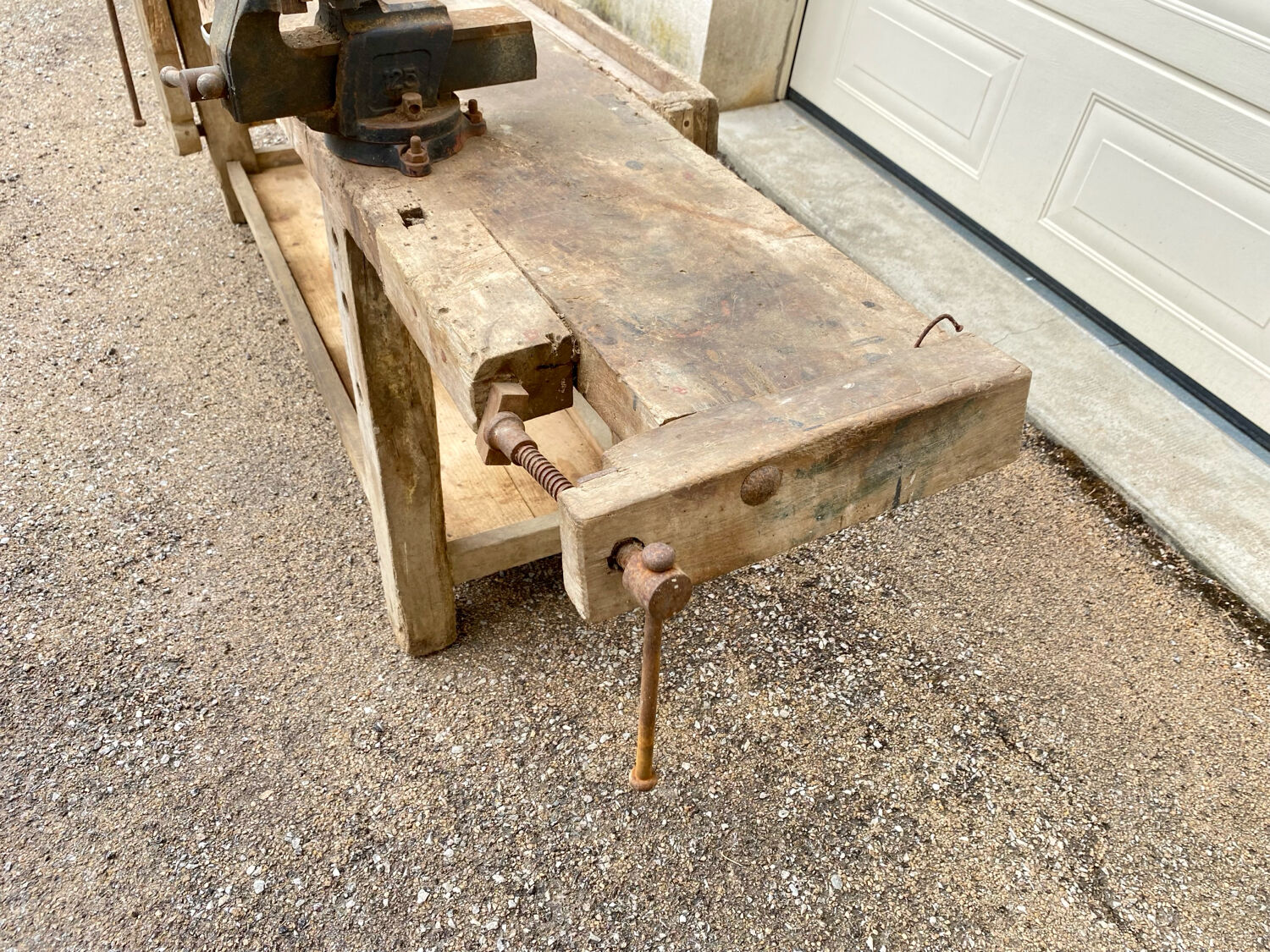 Antique French Carpenter's Workbench in Solid Beech – Early 20th Century