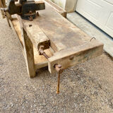 Antique French Carpenter's Workbench in Solid Beech – Early 20th Century