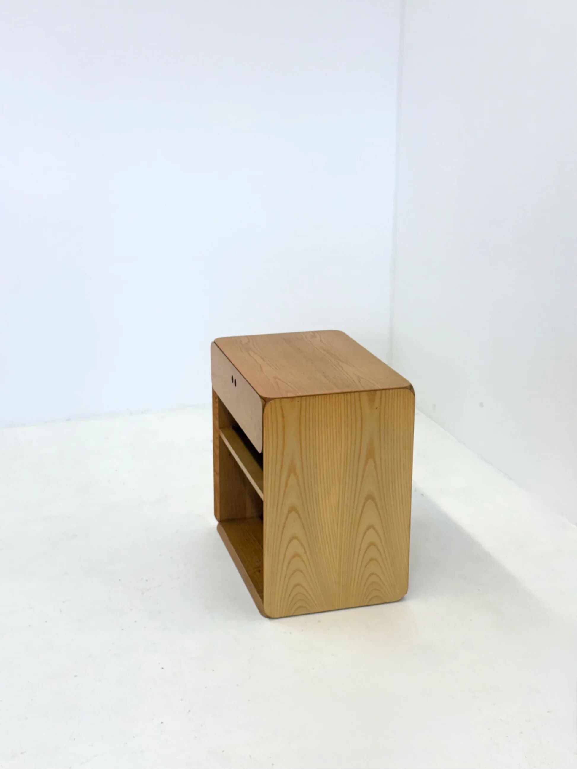 Samara bedside table by Derk Jan de Vries for Maisa Di Seveso