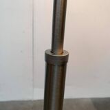 Adjustable floor lamp