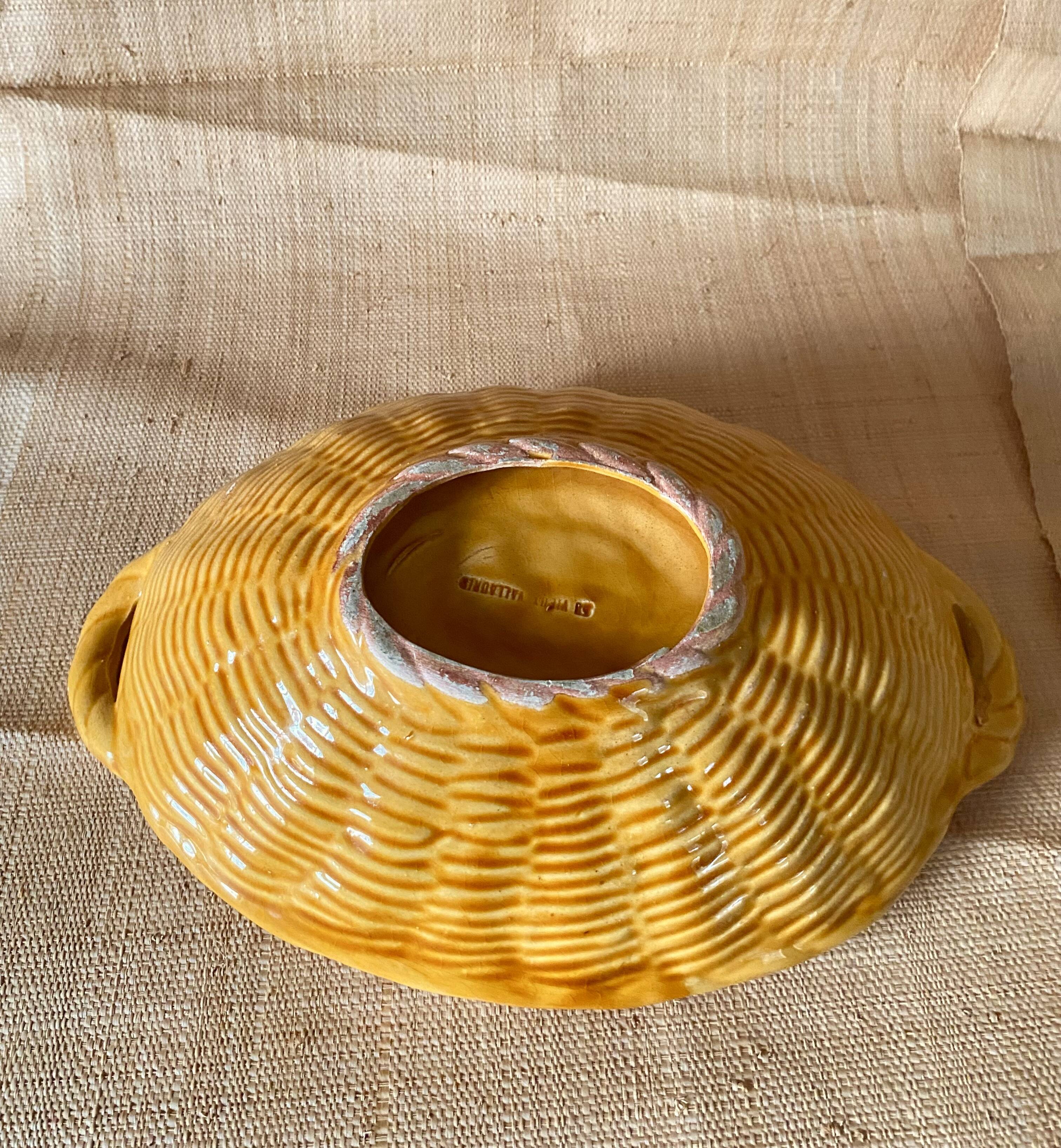 Provençal ceramic dish