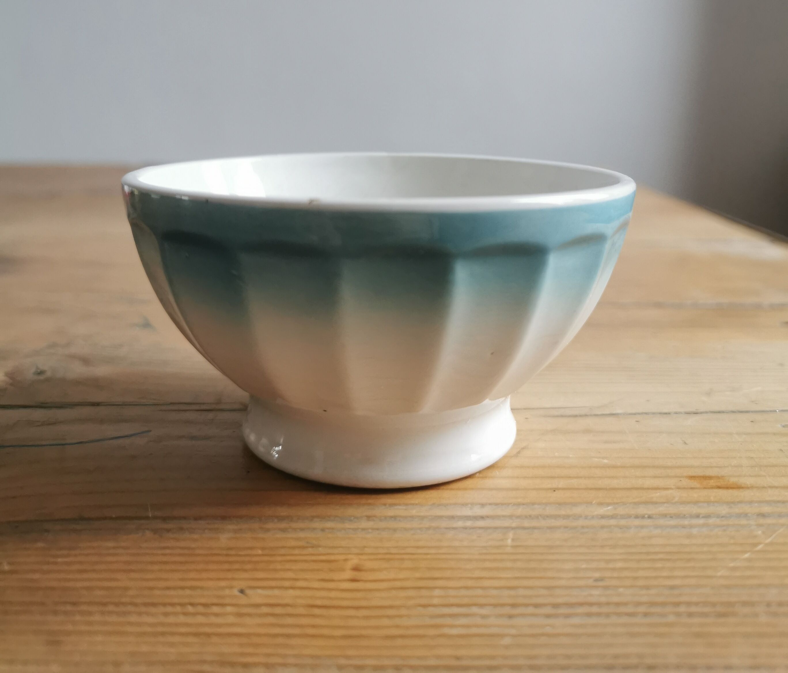 Service of 4 earthenware bowls from Badonviller