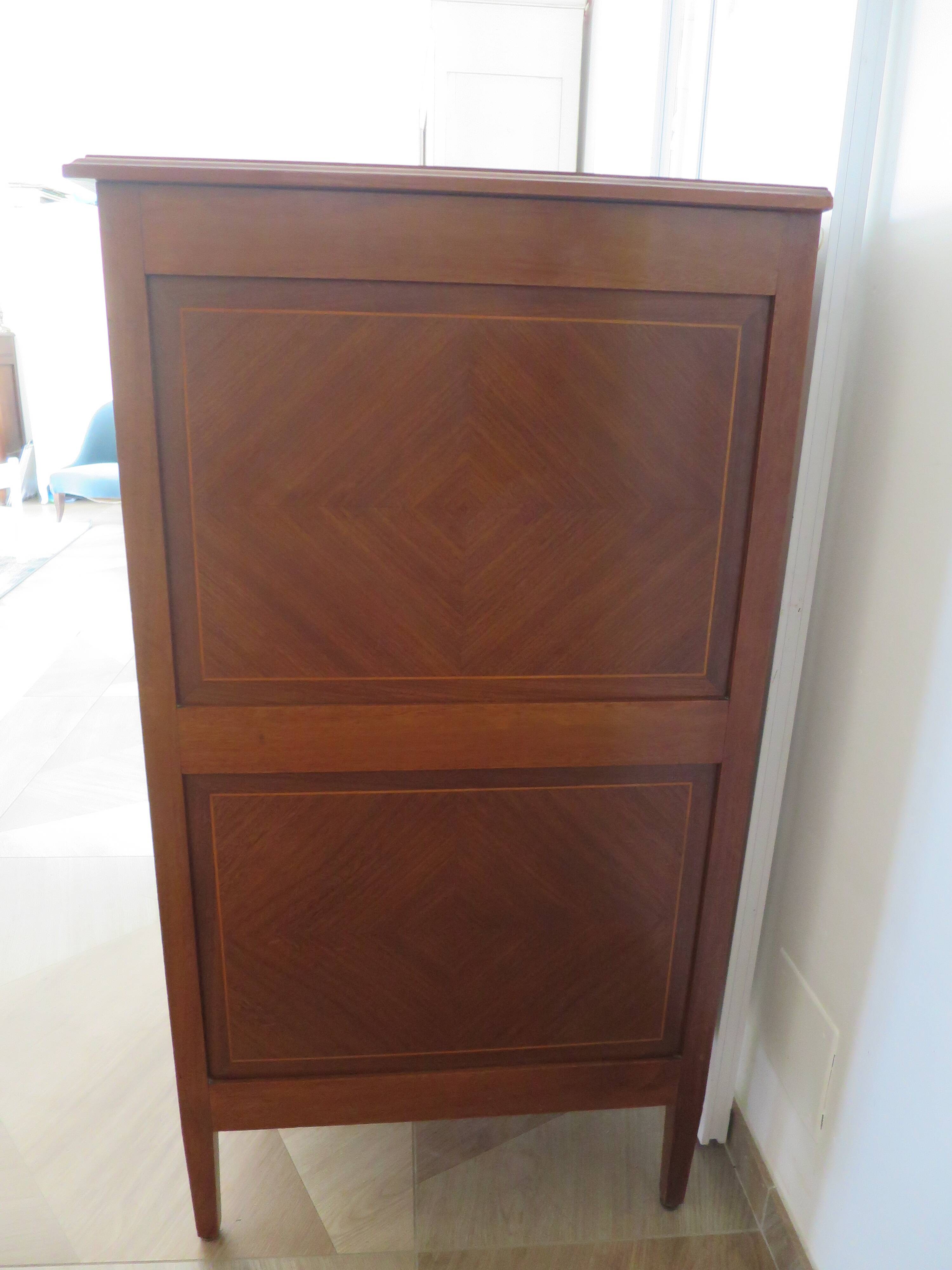 Buffet, bonnetière style Directoire