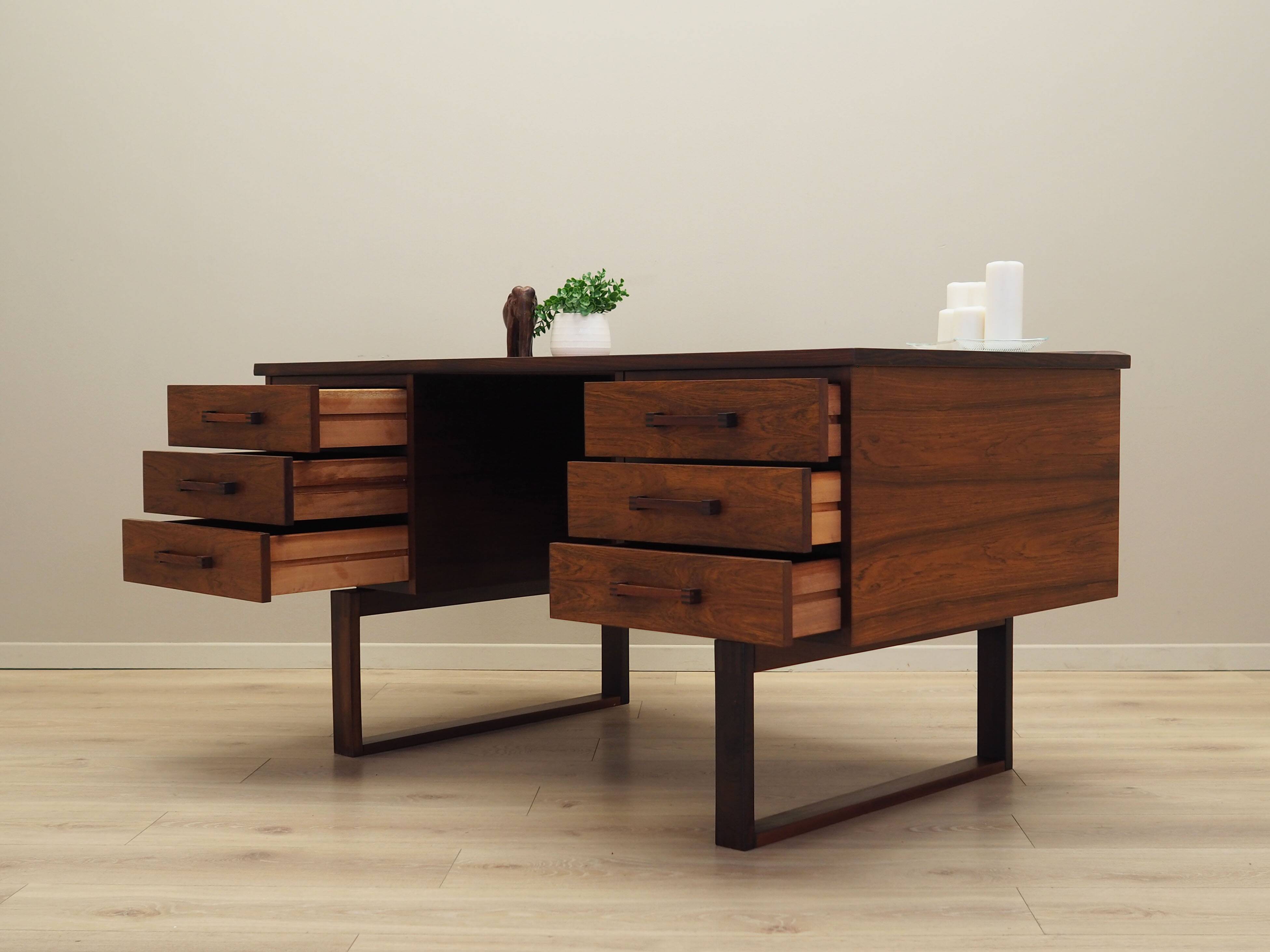 Rosewood desk, Danish design, 1960s, designer: Torben Valeur & Henning Jens