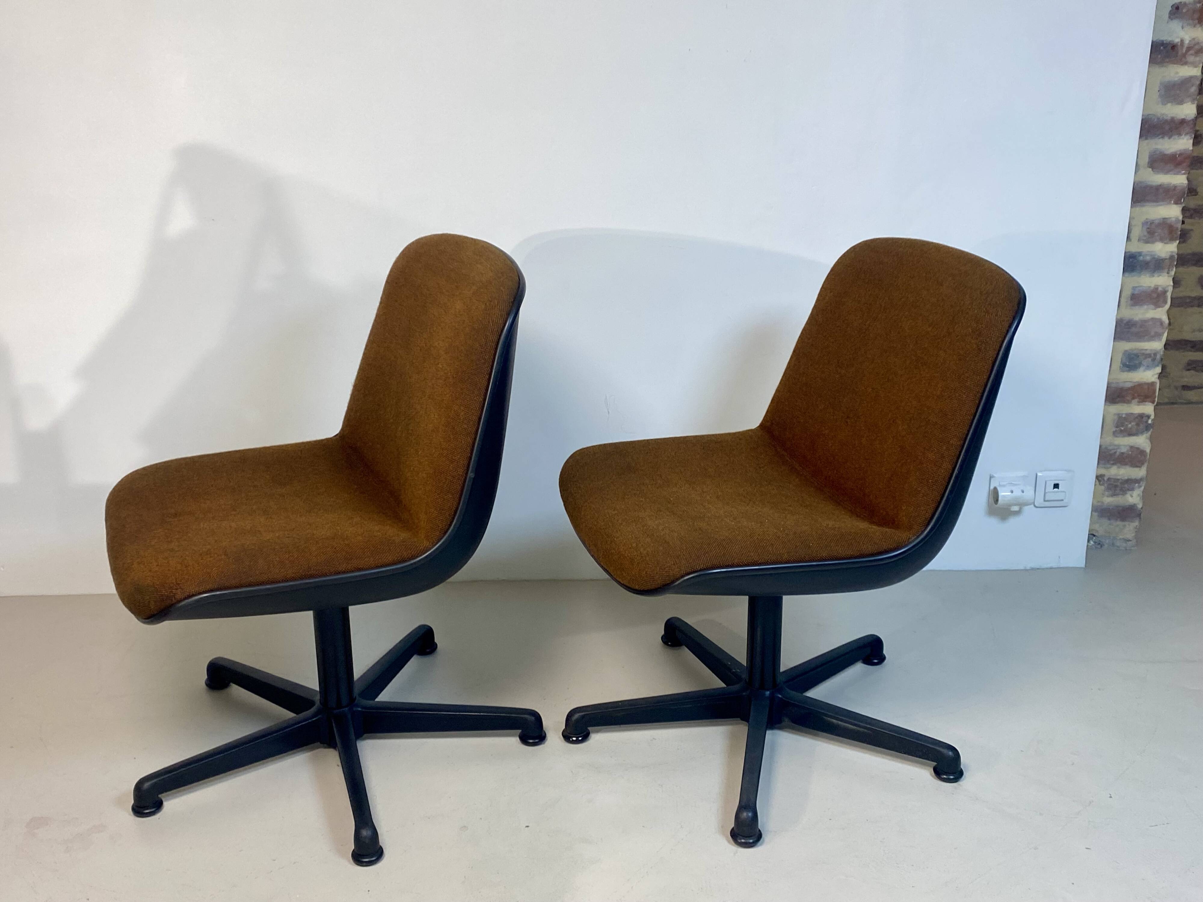 Pair of Comforto armchairs from the 1970s.
