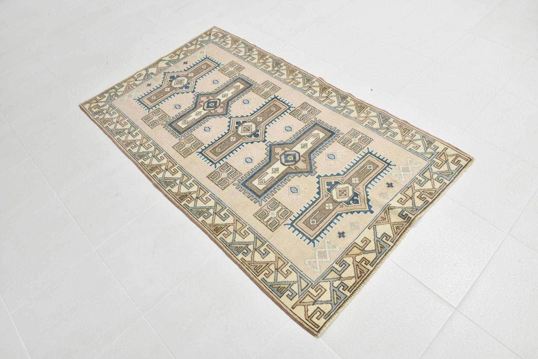3x6 Cream Blue Oriental Vintage Rug, 109x187Cm