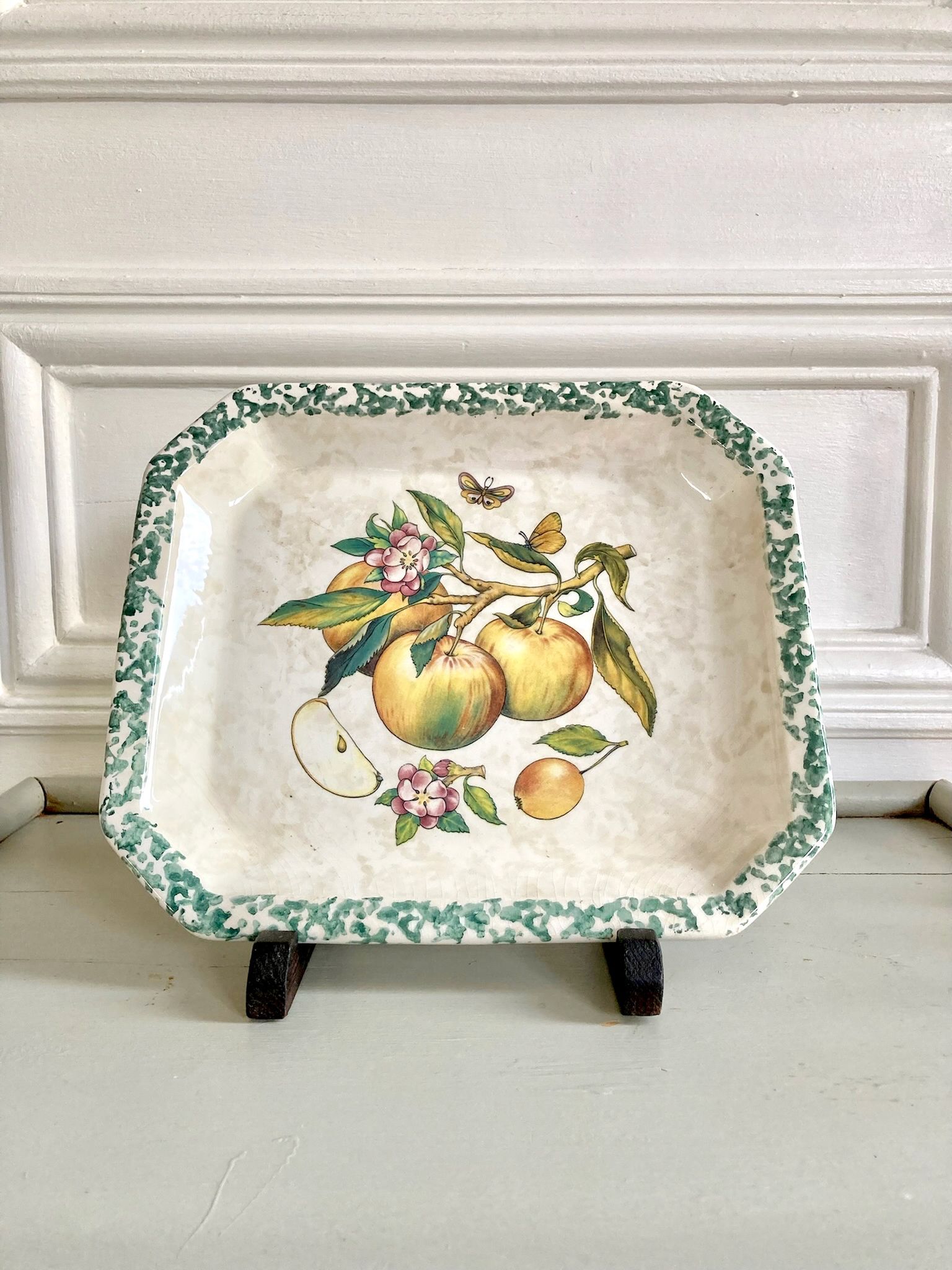 Fruit décor dish Italy 1970, Due Torri