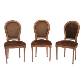 3 chaises de style Louis XVI