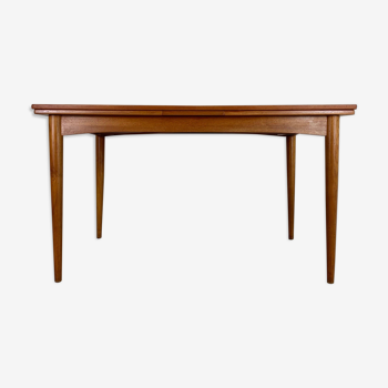 Table à manger en teck danois par Kai Kristiansen années 1960