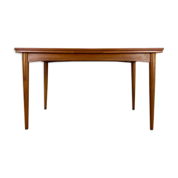 Table à manger en teck danois par Kai Kristiansen années 1960