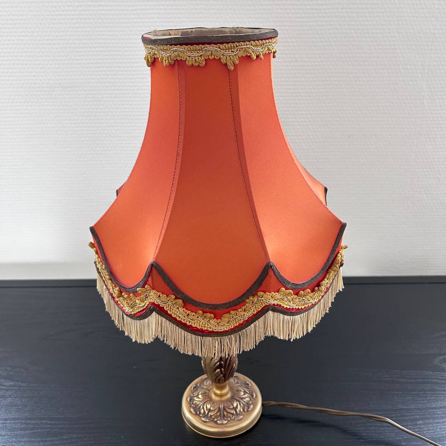 Brass lamp with pagoda shade