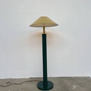 Lacquered metal floor lamp in green with a golden shade — Coolie shape — 1970s-80s