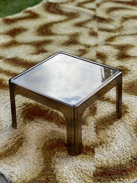 Coffee table 1970 translucent plexi brown