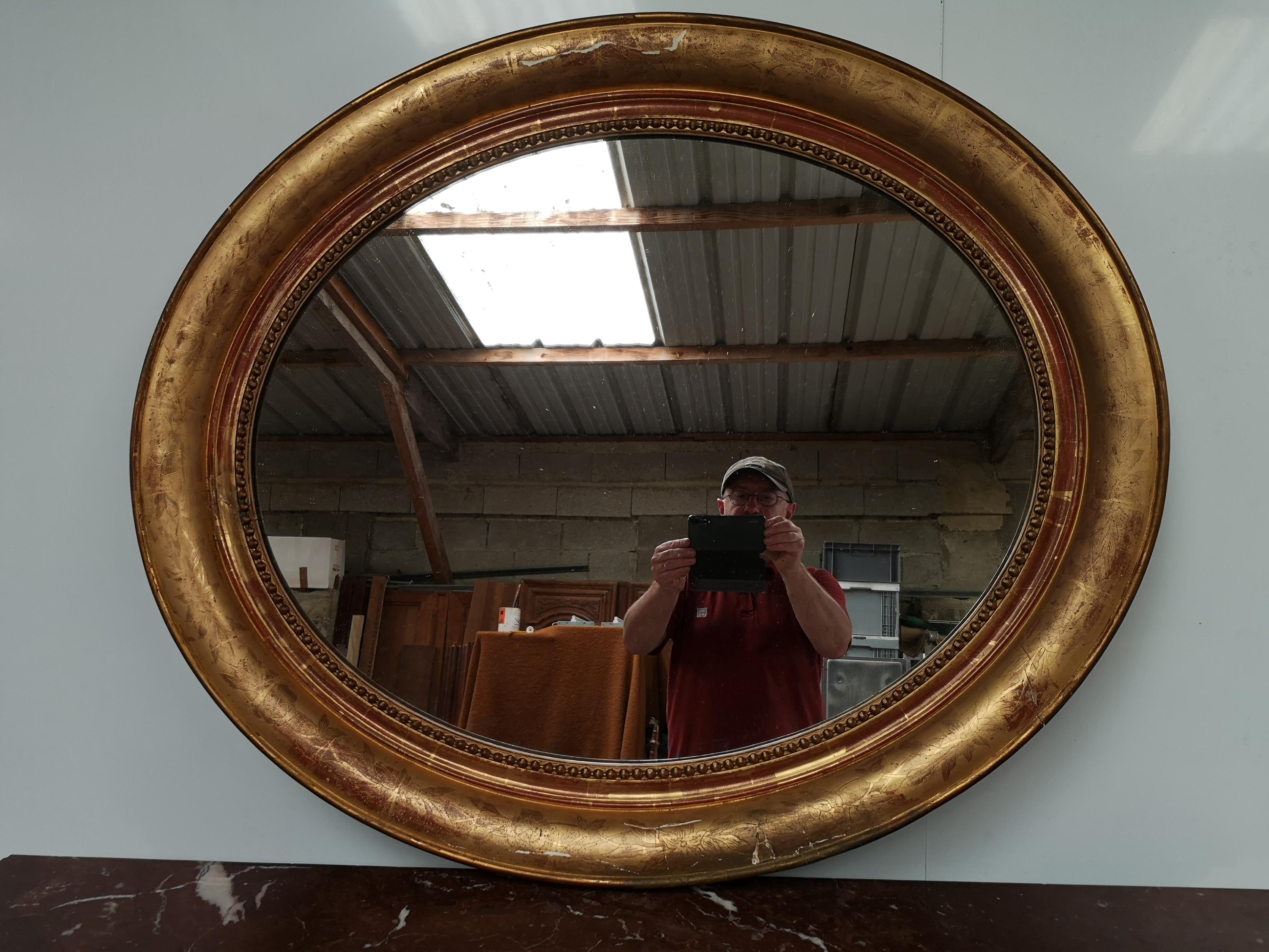 Oval mirror gilded wood - 84x100cm