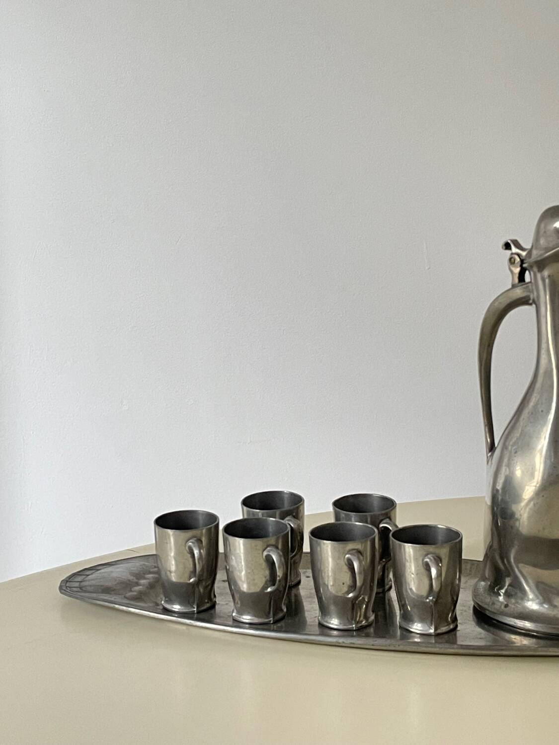 Polished pewter penguin-shaped carafe designed by Hugo Leven for Kayserzinn
