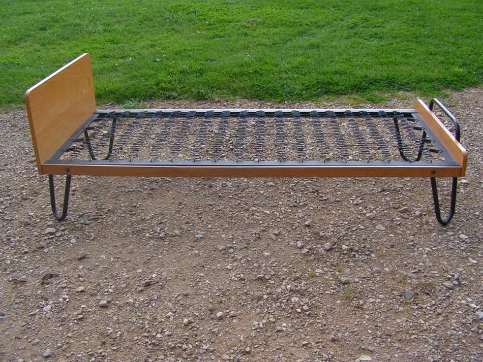 Vintage bed of the years 50