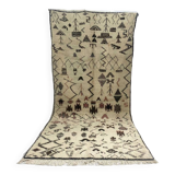 Moroccan Berber rug 305x136cm