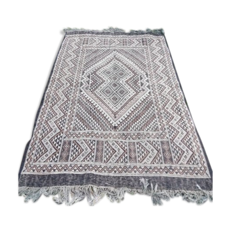 Old wool carpet - 120x185cm