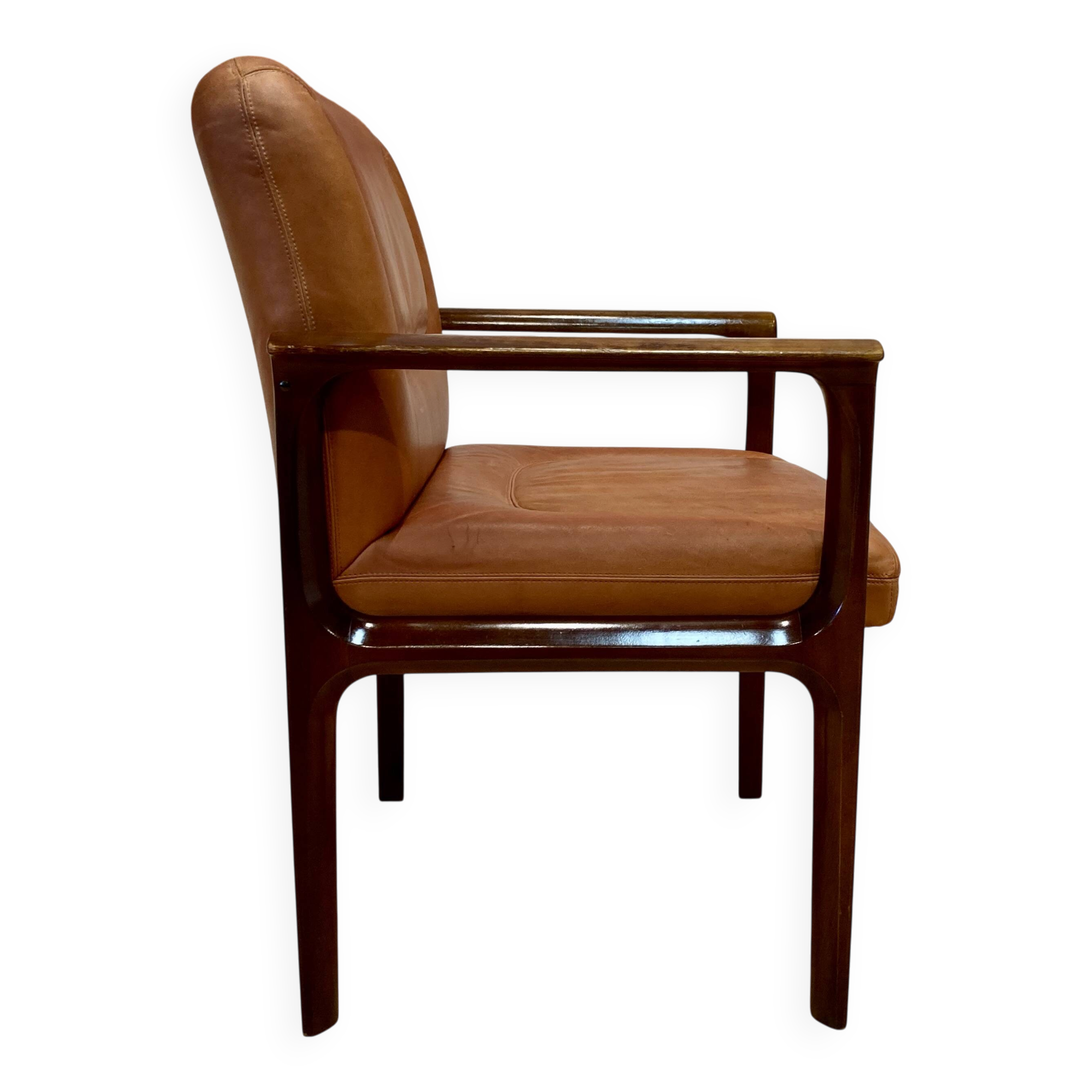 Leather armchair "1960 design".