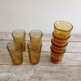 Series of 8 amber glasses
