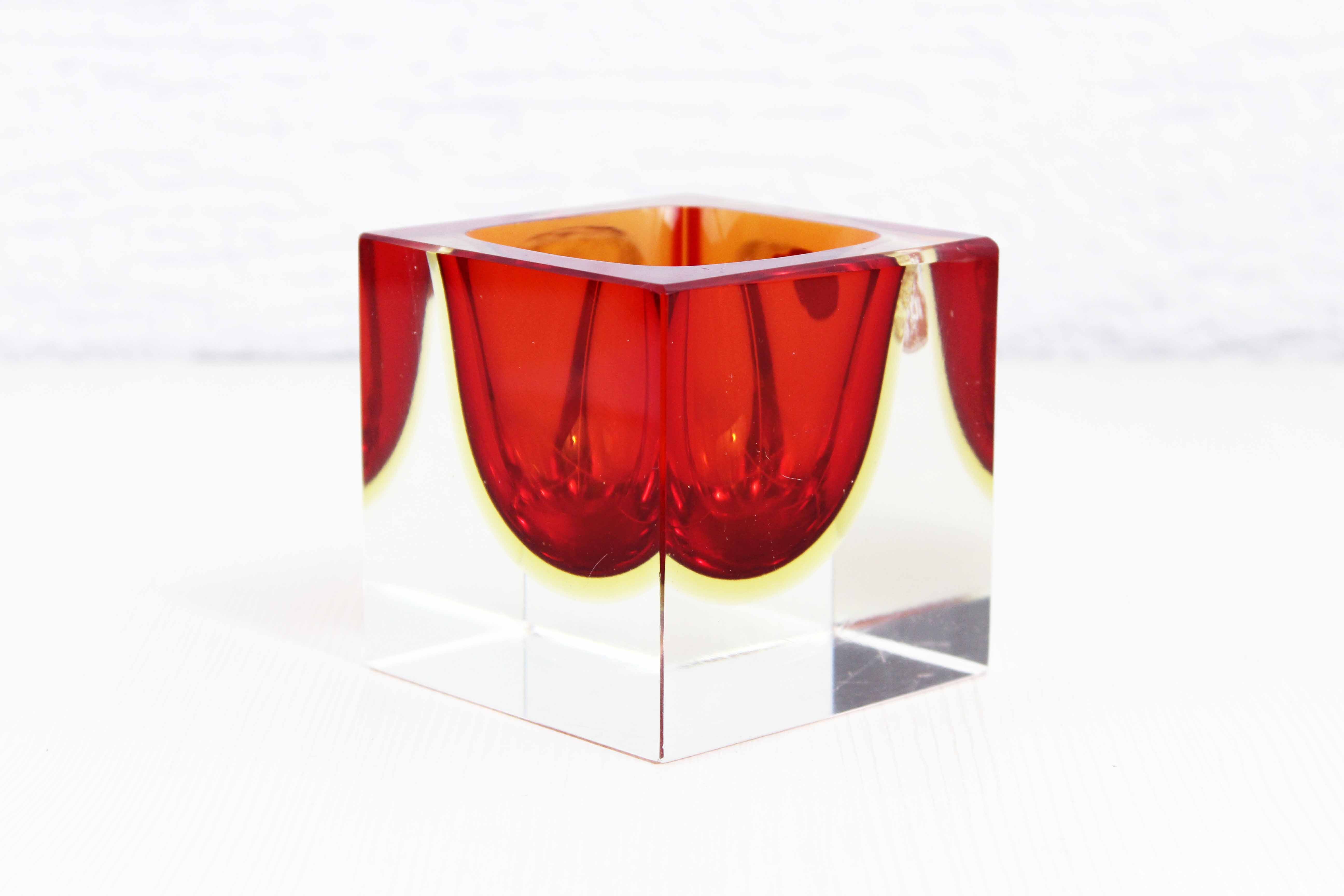 Empty pocket ashtray Murano Flavio Polished