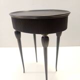 Table d'appoint, table de chevet ovale en hêtre noir ébénisé, Italie