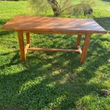 Farm table