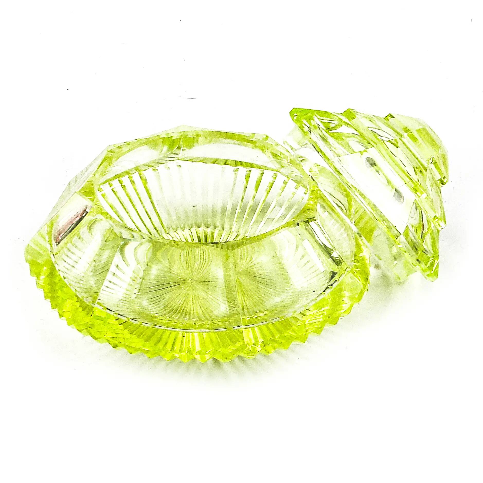 Art Deco bonbonniere, uranium crystal, Poland, 1930s