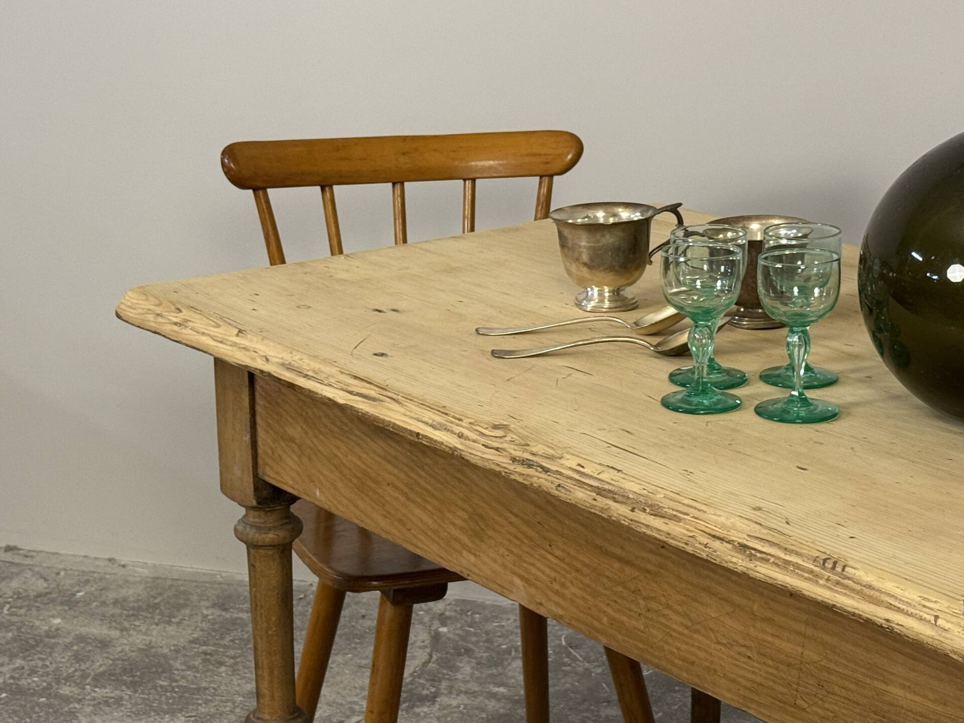 Old farmhouse table in fir, bistro style – 180 cm