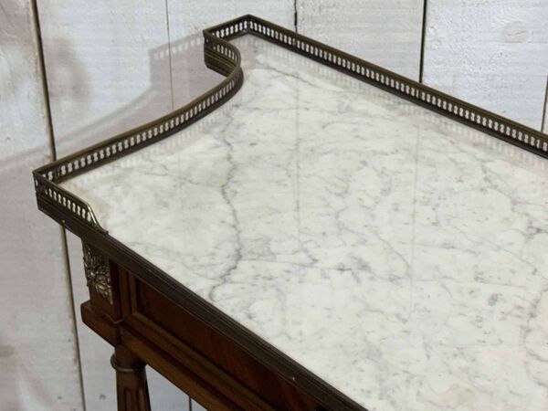Console en acajou et dessus marbre blanc style Louis XVI des années 60