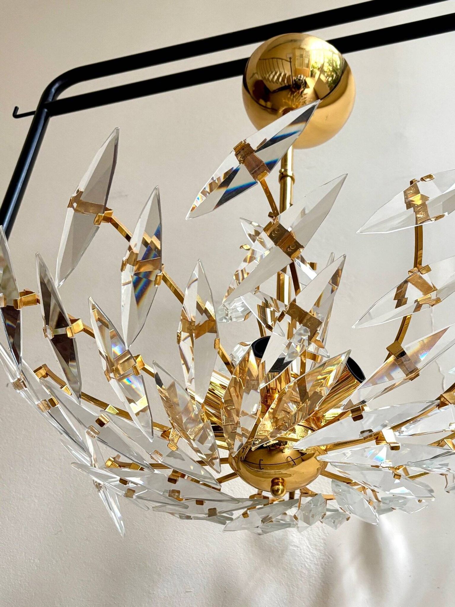 Rafael Tormo 6-light chandelier in gold metal and transparent tassels