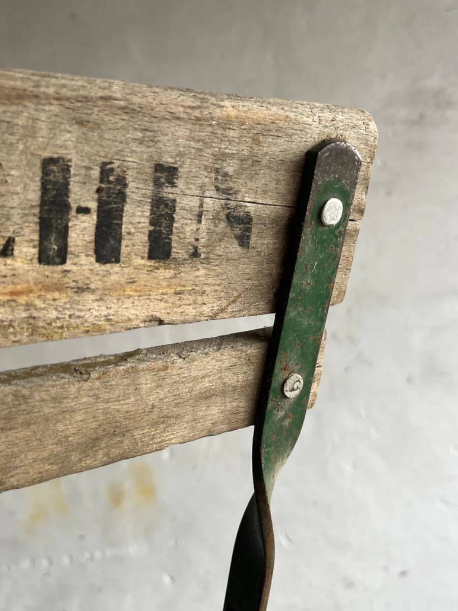 Vintage 1930 brewery terrace table with green metal and wooden folding chair