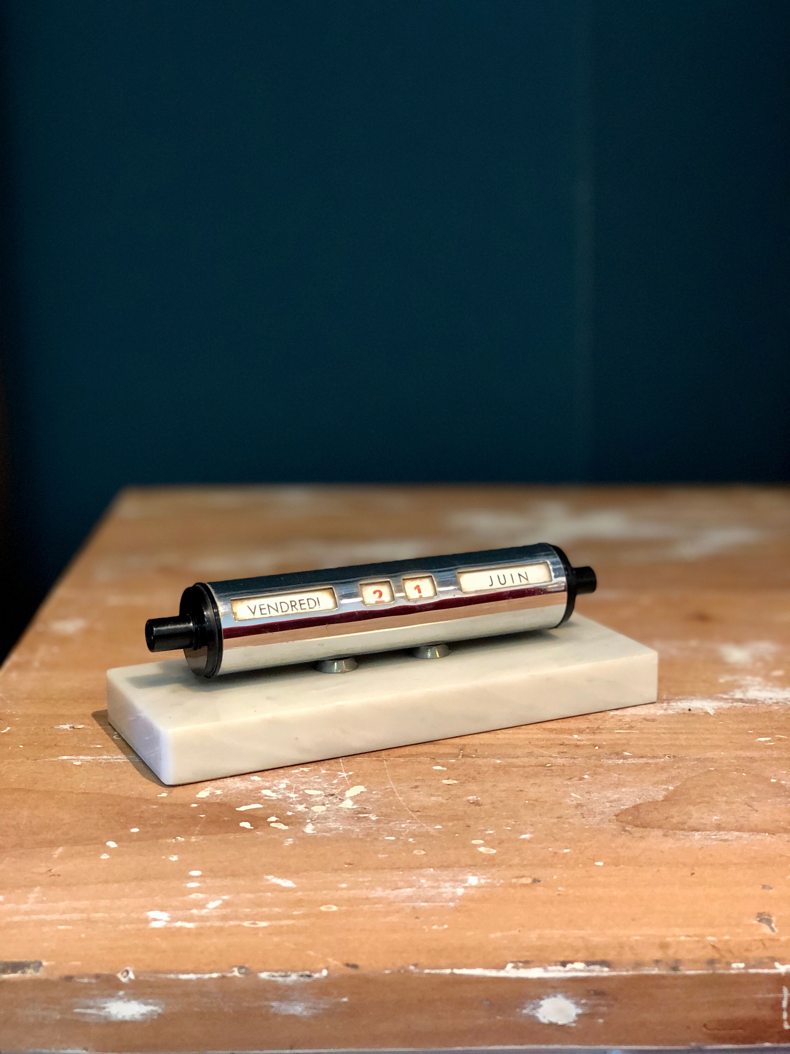 Vintage perpetual calendar