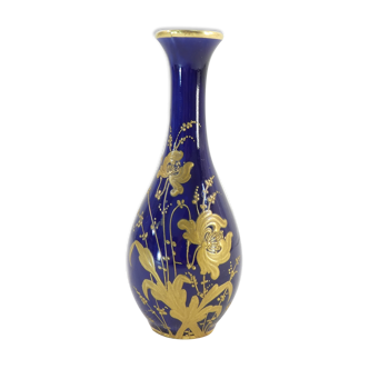 Vase bleu de four en porcelaine de limoges