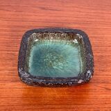 Danish studio pottery bowl from the mid-century by Jytte Trebbien and Harry Nielsen for Tusbo, 1960s.