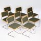Série de 8 chaises B32