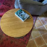 Tulip-shaped coffee table