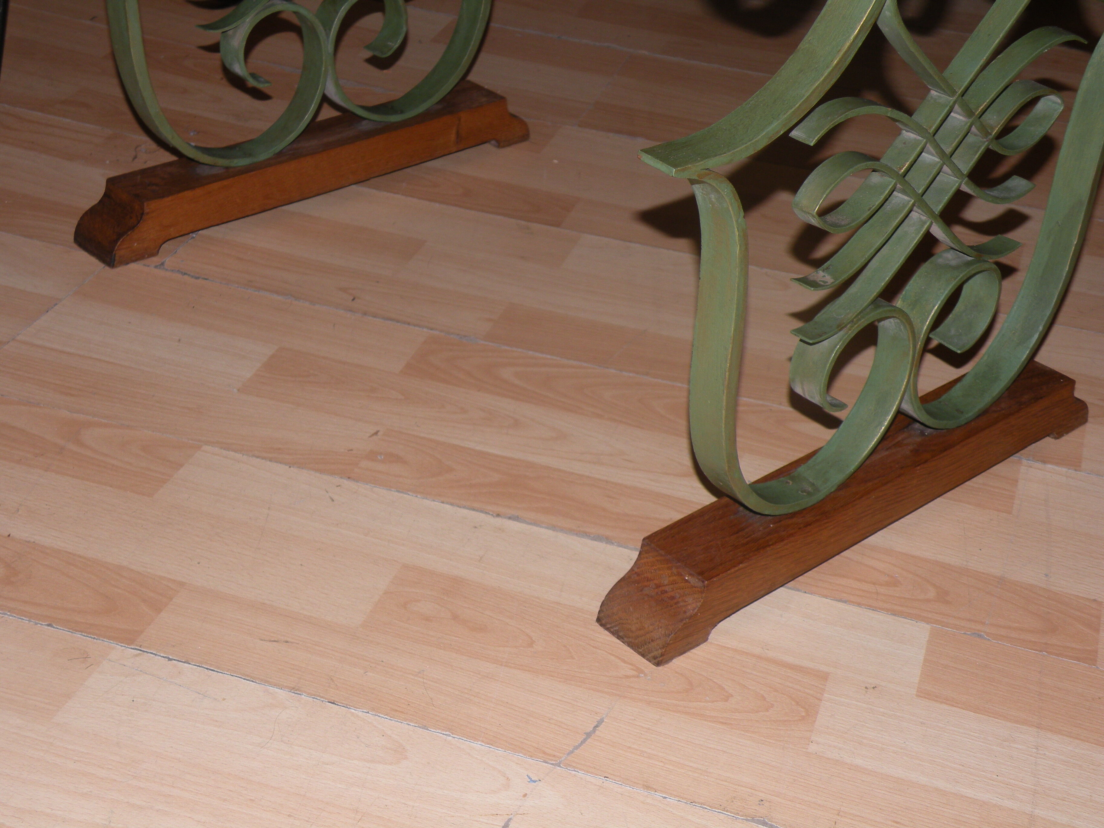 Modern Art 1940 1950 side table